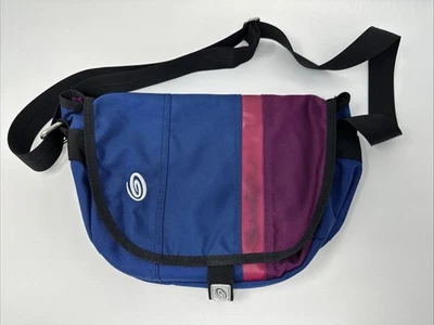 Bolsa carteiro Timbuk2 azul/violeta com alça ajustável extra pequena - Imagem 1 de 4