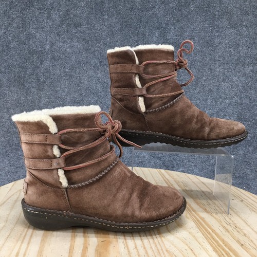 Stivali UGG donna 9 Caspia shearling marrone stringati punta tonda comodi alla caviglia