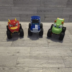 3 NICKELODEON BLAZE & THE MONSTER MACHINES TRUCKS RED TRUCK HAS BROKEN TAIL - Picture 1 of 13