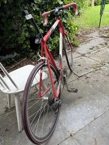 Dawes Giro 300 Road Bike - Picture 1 of 2