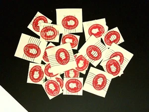 Postage Stamps For Crafting: 1950-64 2c Red 'Envelope Stamps', 25 Pieces - Picture 1 of 1