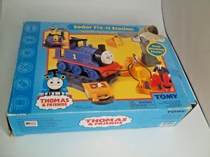 Vintage Gullane Tomy Thomas & Friends Sodor Fix It Station w/ Moving Turntable - Picture 1 of 8