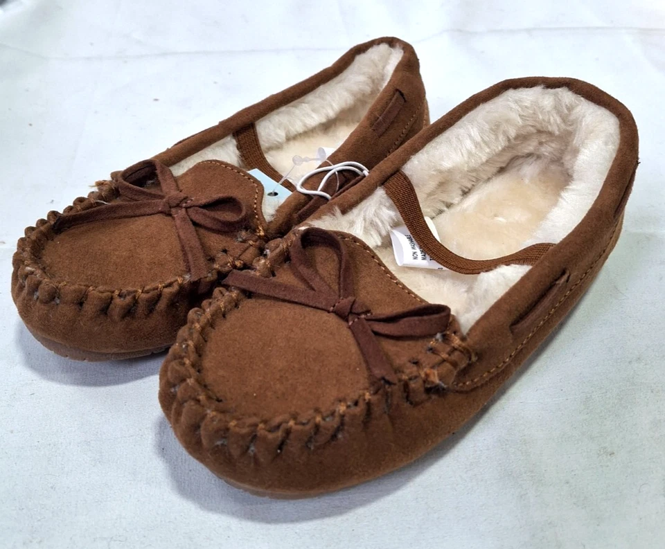 Toddler Girls' Celina Moccasin Slippers Chestnut - Cat & Jack Size 9 (B-729) - Image 1 of 1