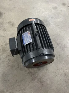 SY 3 PHASE INDUCTION MOTOR 5 HP 1430/1740RPM  - Picture 1 of 6