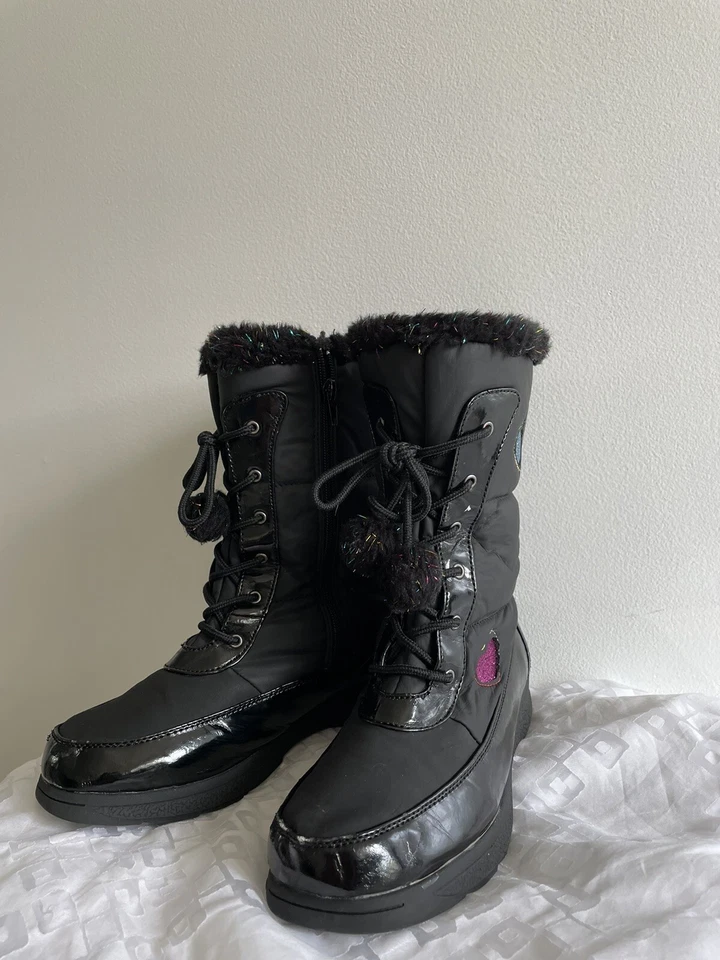 Totes Kohls Invierno Botas Impermeables Casey Negro Niñas Talla 5M. Foto 1 de 4