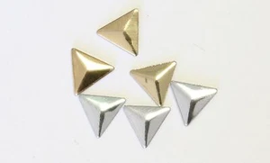 10 x 10mm Triangle Nailhead hotfix iron on 5 Gross ( 720 pieces ) - Picture 1 of 1