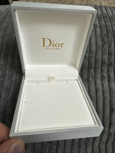 Collana Dior custodia vuota