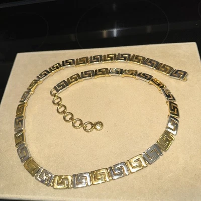 Cinturón GIANNI VERSACE tono oro/plateado llave griega y motivo Medusa de los años 80’s-90’s Foto 1 de 4