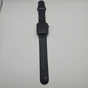 Apple Watch Series 3 38mm Space Grey Aluminium GPS Version - Picture 1 of 3