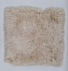 Cream White Jumbo Shaggy Faux Fur Detail Cushion Cover 45x45cm - Picture 1 of 2