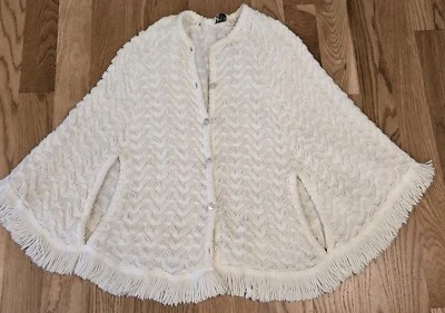 Vintage 70s Arista White Knitwear Fringe Cape / Poncho - Image 1 of 4