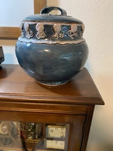 GHERARDINI SIGNED LARGE BLUE POTTERY CANNISTER/ LID WITH HANDLE - Picture 1 of 7