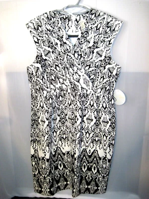 Vestido Emma&Michele Talla 16 Negro Blanco Sobrepelliz Sin Mangas Gorra Cuello en V Envolvente Foto 1 de 4