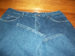 Wrangler Herren Jeans Five Star Relaxed Fit Sitz und Oberschenkel Neu mit Etikett 38x32 - Bild 1 von 4