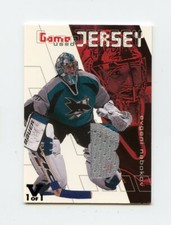 ITG FINAL VAULT 02 BETWEEN THE PIPES GAME-USED JERSEY EVGENI NABOKOV 1/1 *67406