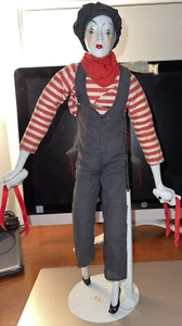Porcelain Mime with Theater Masks on his Hands - Picture 1 of 2