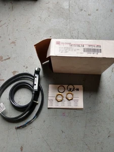 14151RL14 Eaton Cutler Hammer Polarized Reflex Photoelectric Sensor BRAND NEW - Picture 1 of 4