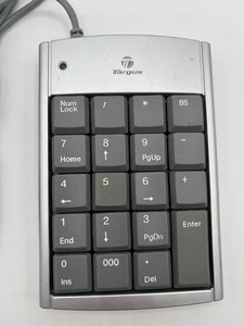 Targus Model PAUK10U Numeric Keypad Plug & Play 2 USB Ports USA Silver - Picture 1 of 3