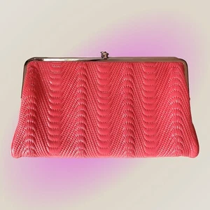 HOBO International Lauren Peach Coral Salmon Leather Double Frame Bifold Clutch - Picture 1 of 4