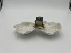 Vintage Keramik zweiteilige Blatt Schale mit Frosch in der Mitte 8"X4" - Bild 1 von 4