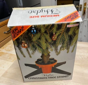 Christmas Tree stand for real trees - Picture 1 of 8