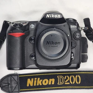 Cámara digital Nikon D200 10,2 MP SLR - negra (solo cuerpo) - Imagen 1 de 9
