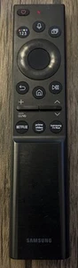 GENUINO SAMSUNG BN59-01357A Solar Led TV Control Remoto Arañazos en la Parte Trasera Funciona - Imagen 1 de 2