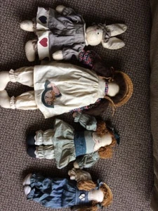 Vintage handgefertigte Stoffpuppen 4 - Bild 1 von 10