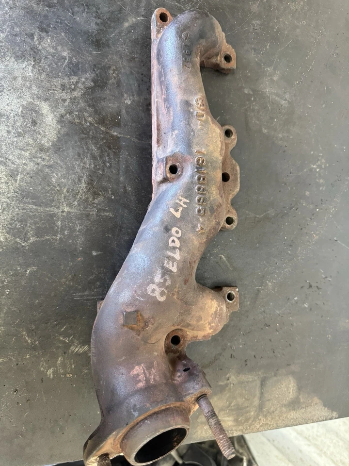 Original Cadillac Eldorado 1985 4.1L Exhaust Manifold (Part #1618865) - Image 1 of 4