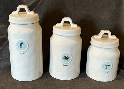 Vida marina artesanal Rae Dunn de Magenta Descubre buscar botes cangrejo caballito de mar gaviota Foto 1 de 4