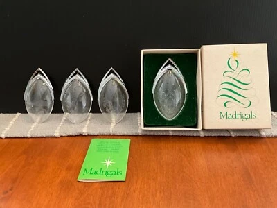 Lote De Cuatro Adornos Acrílicos Madrigales De Colección Años 70 Por Bola Artículos De Regalo En muy buena condición Foto 1 de 4