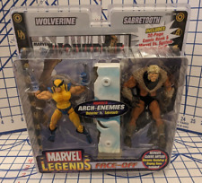 ToyBiz Marvel Legends Face-Off WOLVERINE Vs SABRETOOTH Comic & Figure Set NIB