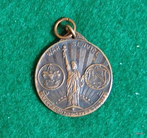 MEDALLA DEL TESORO BOY SCOUT 1917 DE COLECCIÓN - GRABADA IVAN N. RI - Imagen 1 de 4