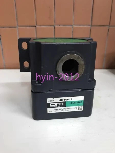 1pcs Used 4LF10N-5 linear motor reducer - Image 1 of 1