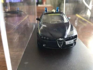 Alfa Romeo 159 coche de policía modelo escala 1/43 - Imagen 1 de 4