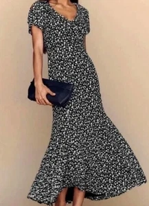 REFORMATION Talleen Maxikleid mit Blumenmuster Schwarz & Weiß Größe 10 Neu mit Etikett - Bild 1 von 4