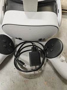 Auriculares VR todo en uno Meta Quest 3S 256 GB P97 - Imagen 1 de 7