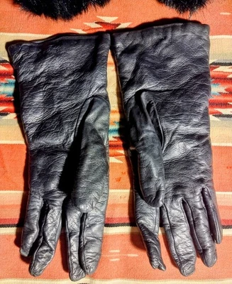 Luvas pretas Talbots couro real forro 100% cashmere tamanho 7,5 feitas na Itália usadas - Imagem 1 de 4