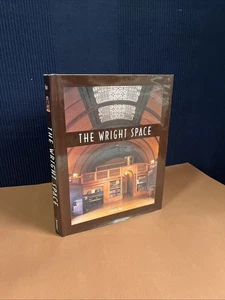 THE WRIGHT SPACE Saraband Glasgow 1st Ed 2001 H/Cover  DW [ Frank Lloyd Wright] - Bild 1 von 24