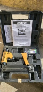 BOSTITCH Pin Nailer HP118 23-Gauge 120 Max PSI Pneumatic Headless w/ Case EUC - Picture 1 of 8