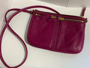 New Fossil Erin Small Top Zip Crossbody Handbag - Fuchsia - Picture 1 of 4