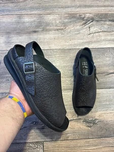 Zoccoli Birkenstock Tatami neri da donna modello avant garde sabot - Foto 1 di 8