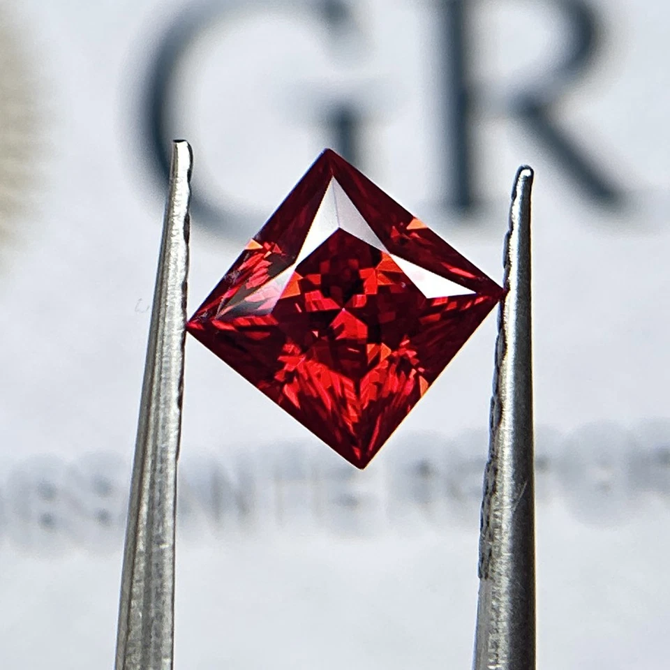 1PCS 5x5mm-12x12mm Princess Cut Garnet Fancy Color Loose Moissanite Stone - Image 1 of 4