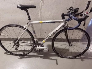 Rennrad gebraucht mit triathlonaufsatz - Bild 1 von 4