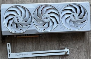 White Sapphire Pure Radeon RX 7800 XT 16 GB W/ Anti-Sag Bracket - Photo 1/5