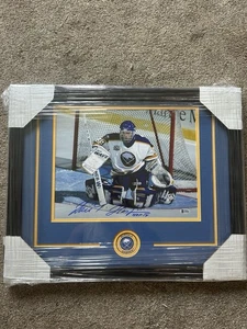 Dominik Hašek Signed 16x20 Framed Photo Beckett COA Buffalo Sabres HOF ’14 - Picture 1 of 4