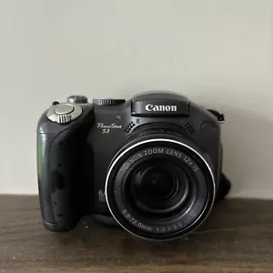Canon Powershot S3 IS 6MP digital bridging camera 12x Optical zoom tilt screen - Picture 1 of 8