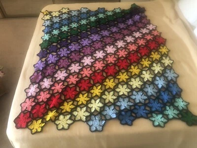 Afgano vintage hecho a mano con intrincado diseño de copo de nieve: DEBE VER FOTOS Y LEER DESCRIPCIÓN Foto 1 de 4