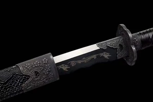 Handmade Embroidered Spring Saber – High-Carbon Steel, Collectible Chinese Saber - Picture 1 of 6