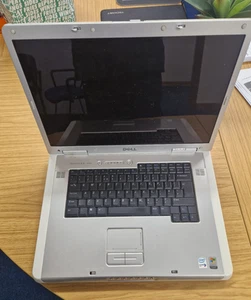 Dell Inspiron 9400 Laptop-17" Screen, Intel Core 2 Duo-ATI Radeon-SPARES/REPAIR - Picture 1 of 13